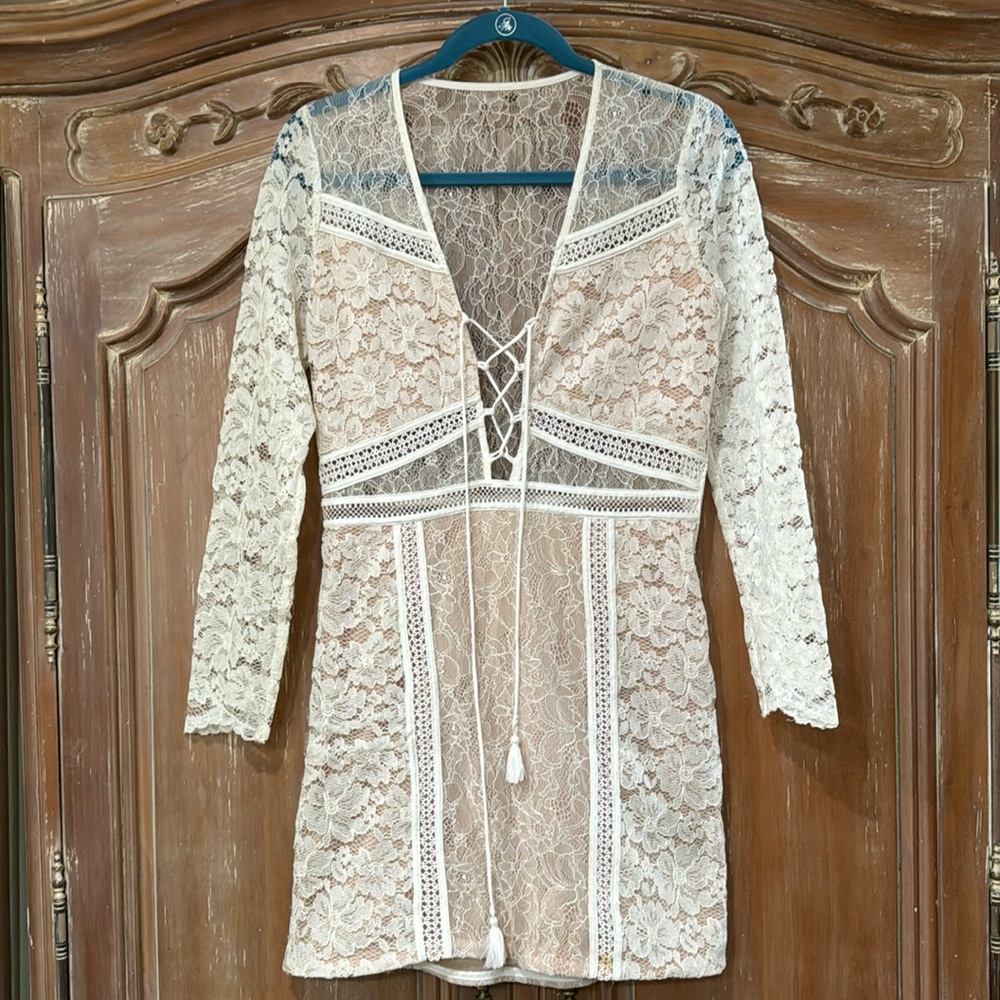 EXPRESS White and Nude Lace Long Sleeve Mini